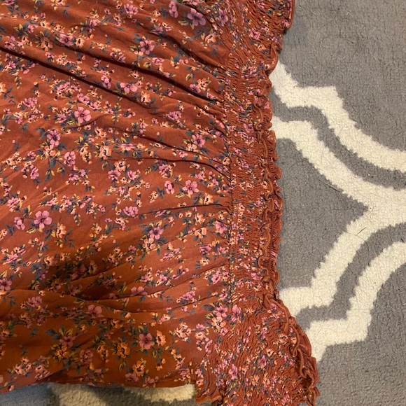 off shoulder tee - Picture 2 of 3